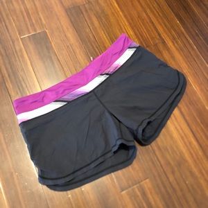 Lululemon 2.5” shorts Size 12